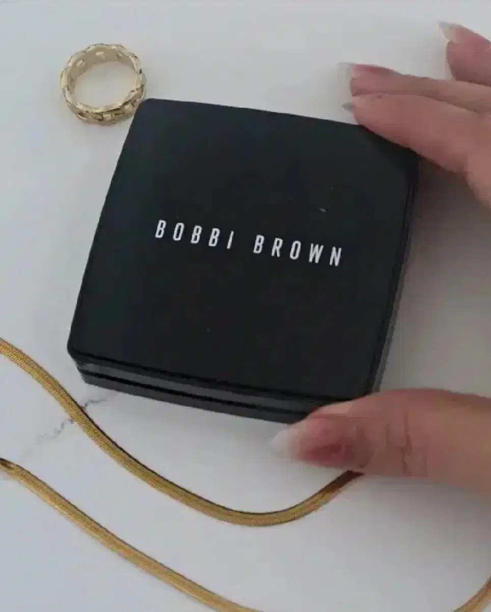 BOBBI BROWN 블러