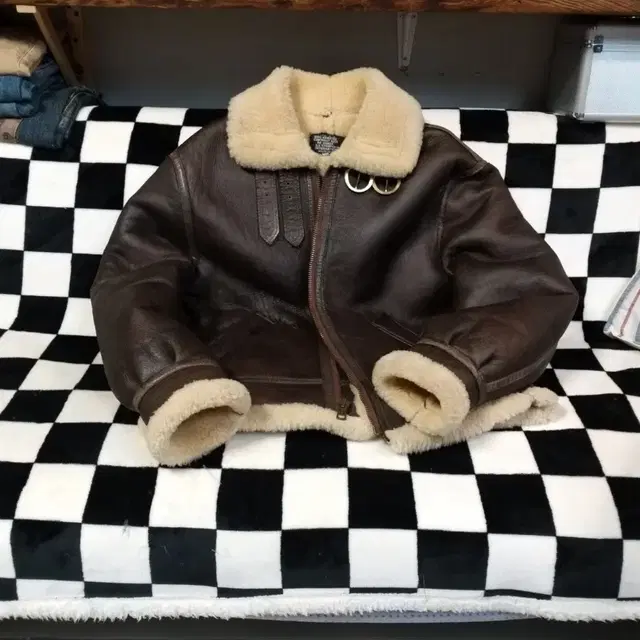 USA Sheepskin 리얼항공무스탕  . L