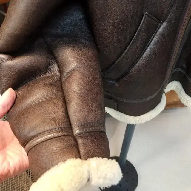 USA Sheepskin 리얼항공무스탕  . L