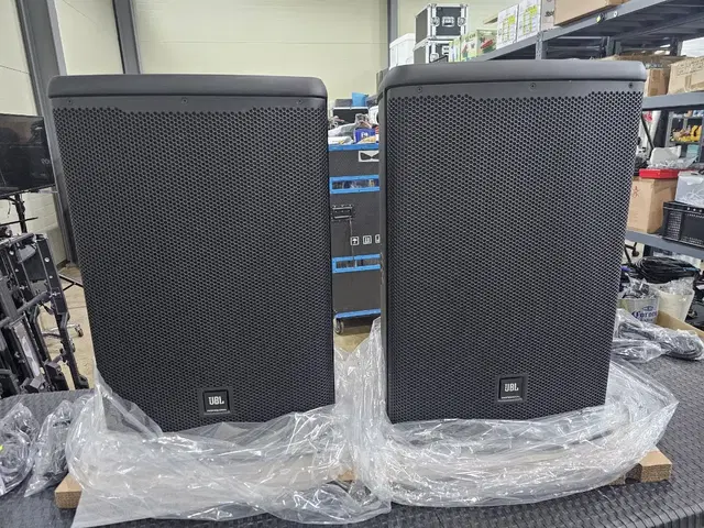 JBL EON 715 2통 1조 개봉확인 새상품 150만