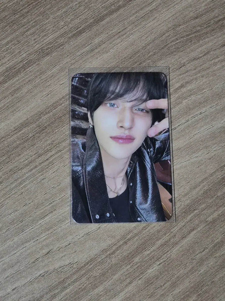 Today only 1.8)riize wonbin boomboombe mmt unreleased photocard wts