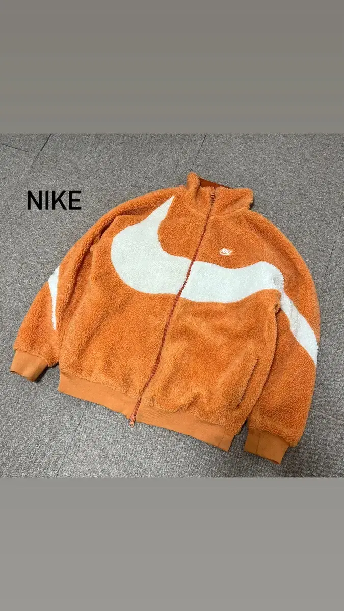 [XL] Nike Big Swoosh Reversible Jacket