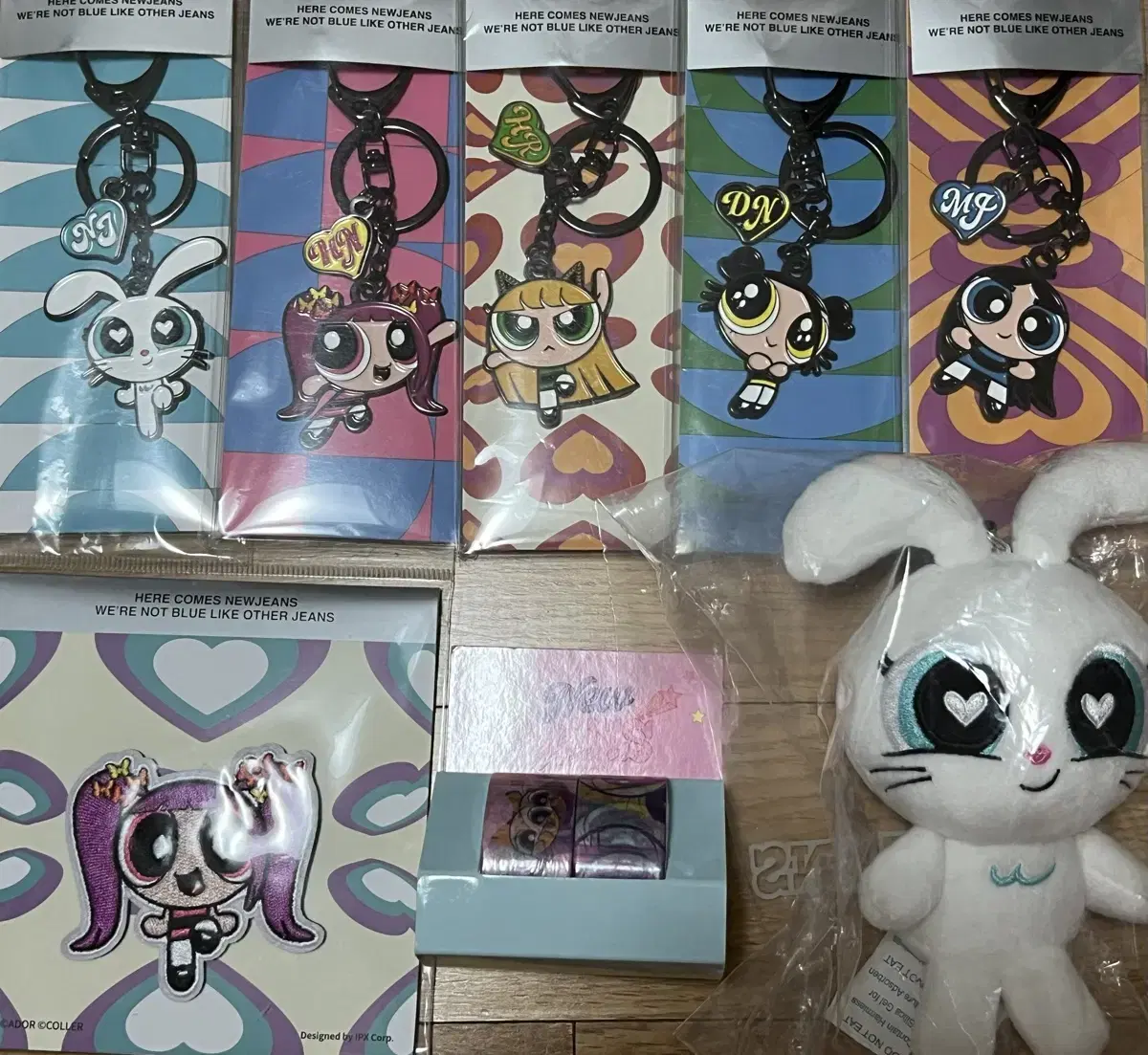 New Jeans line friends pop up Powerpuff Girls Metal keyring sealed WTS