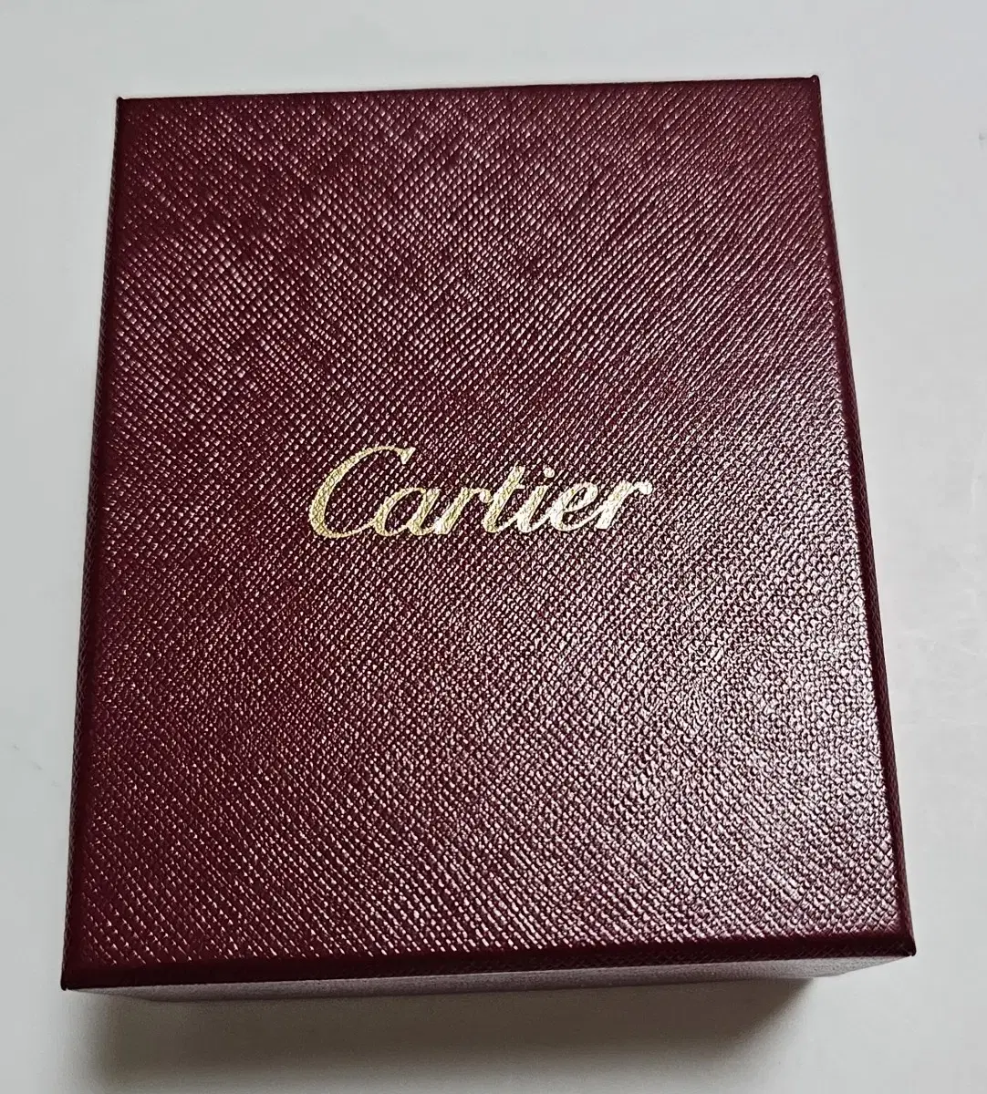 정품 까르띠에 Cartier 하드케이스