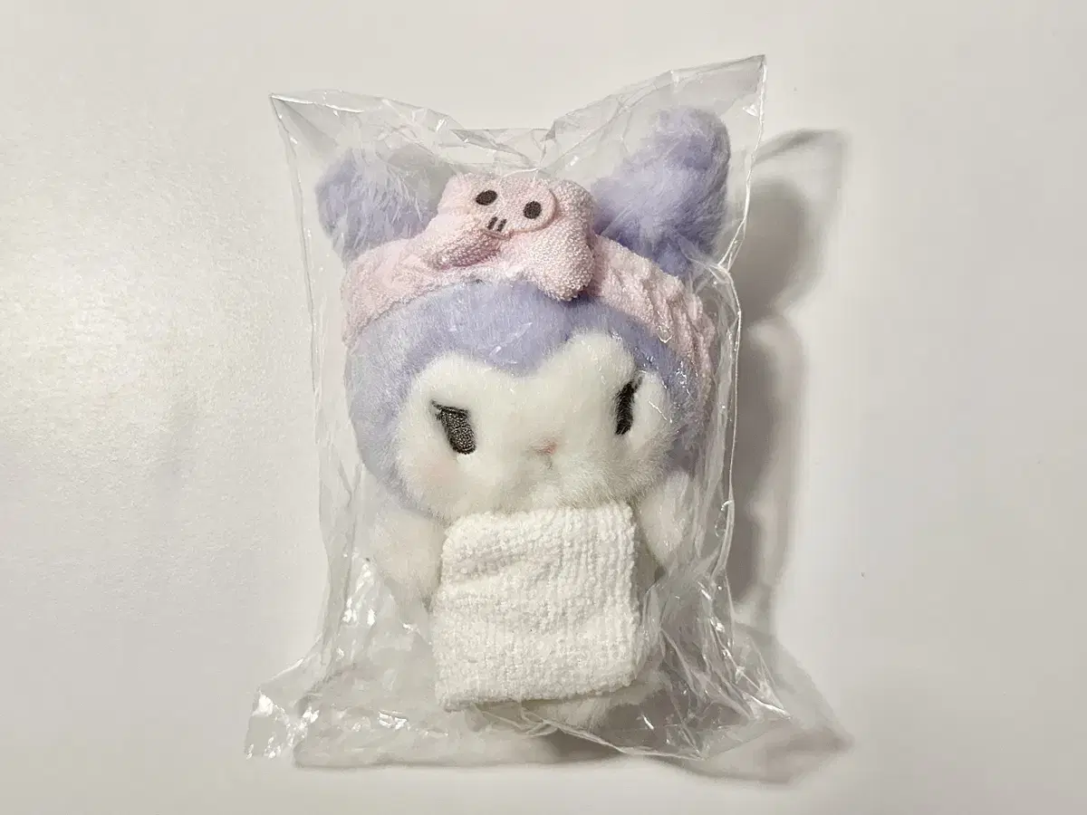 Genuine) Sanrio Onsen Mascot Kuromi