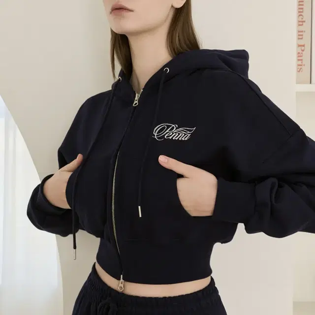 Penna Crop Sweat Hoodie