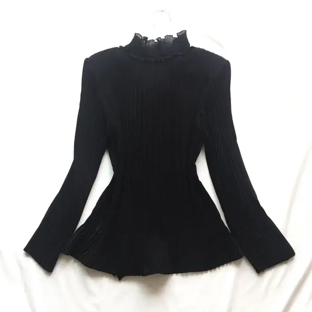 Gothic Pleats ruffle cardigan