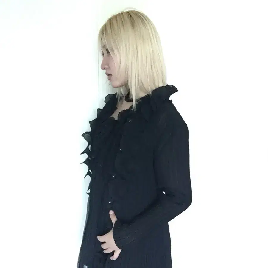 [SALE] Gothic Pleats ruffle cardigan