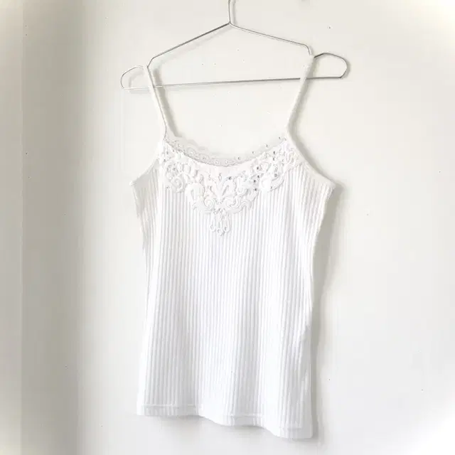 Vintage White Fairy Oriental Sleeveles