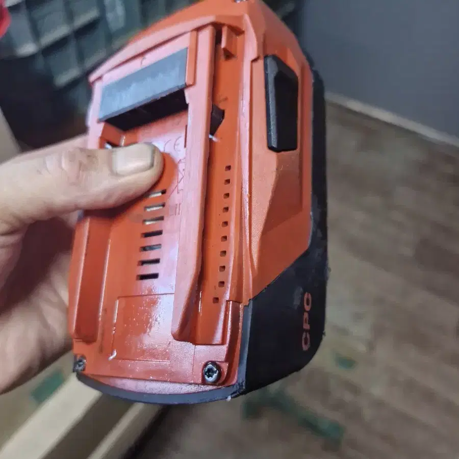 [HILTI]힐티배터리 B22 8.0AH 신형 개좋음.