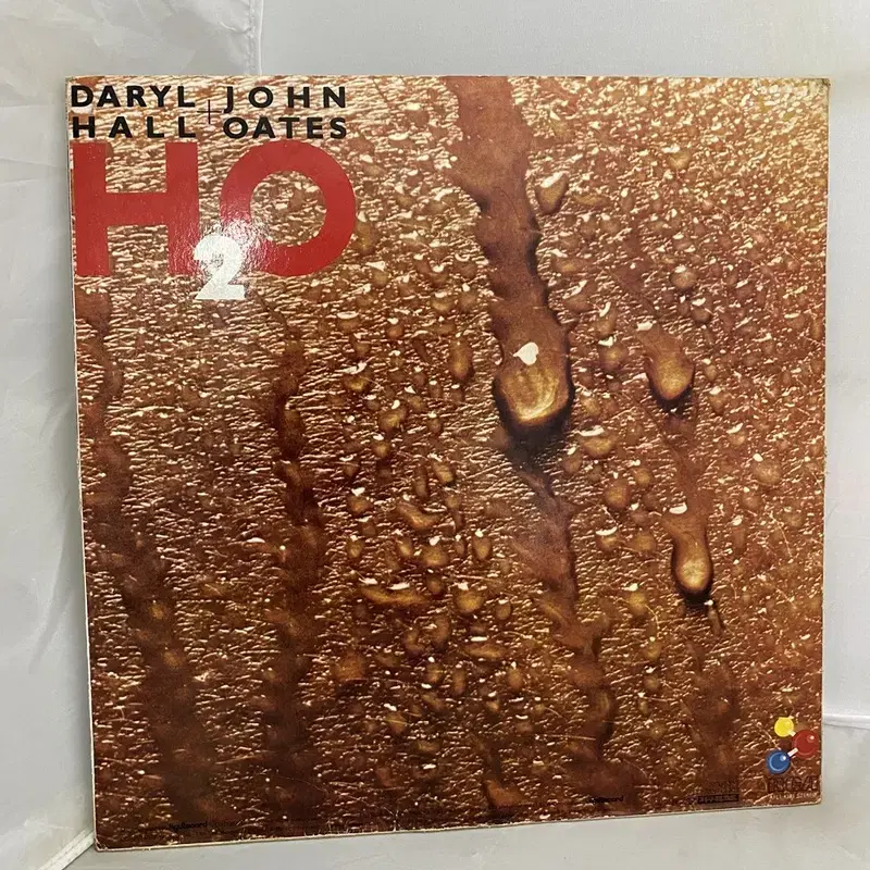 DARYL HALL AND JOHN OATES LP / C839