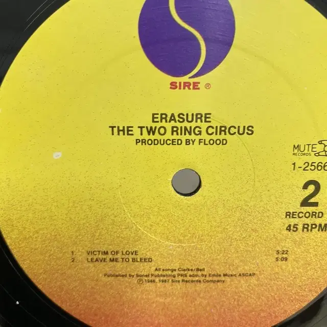 ERASURE LP / C981