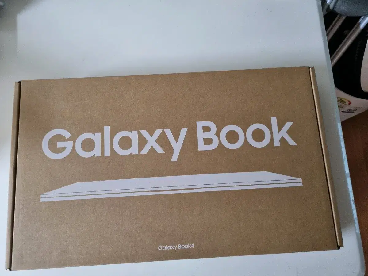 Galaxy Book 4 (NT750XGJ unsealed)