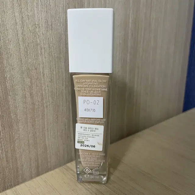 랑콤 뗑 이돌 케어 앤 글로우 파운데이션 30 ml, PO-02