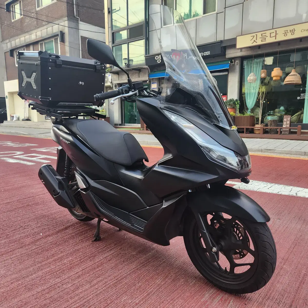 L - 상품화완료) pcx125 1만km대 알탑셋팅 ABS 모델 꿀매물