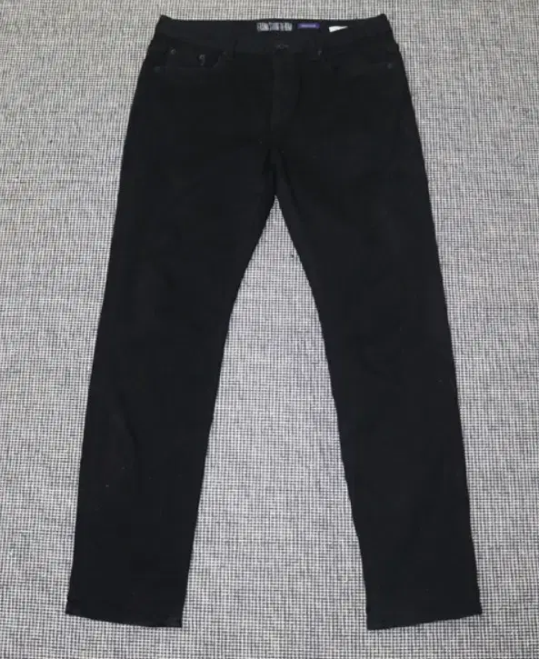 Frankston Genuine New Black Jin 32