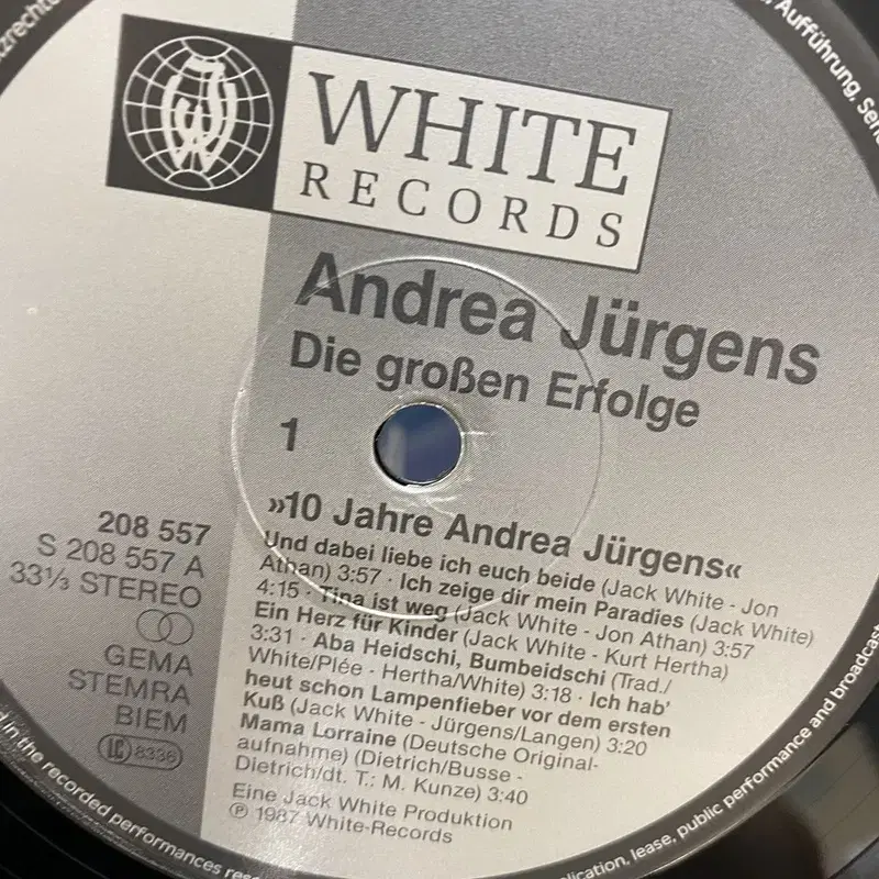 ANDREA JURGENS  LP / C1044