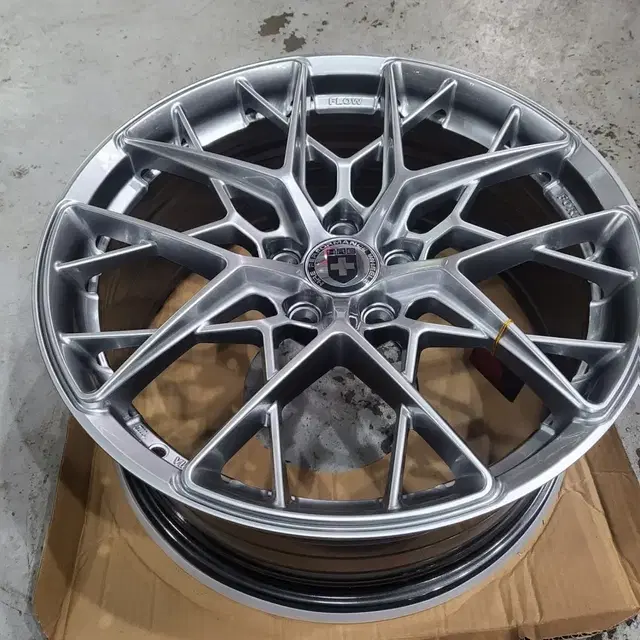 19인치 HRE FF10 ST 검메탈 휠 신품휠 4개 65만원