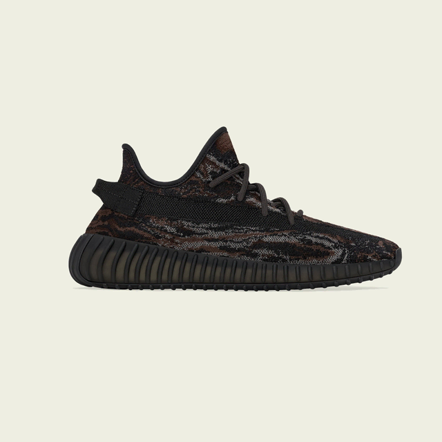 [새상품] 아디다스 YEEZY BOOST 350 V2 GW3774