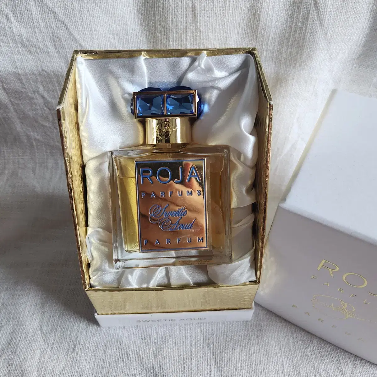 로자 스위티 아우드 퍼퓸 Roja Sweetie Aoud parfum