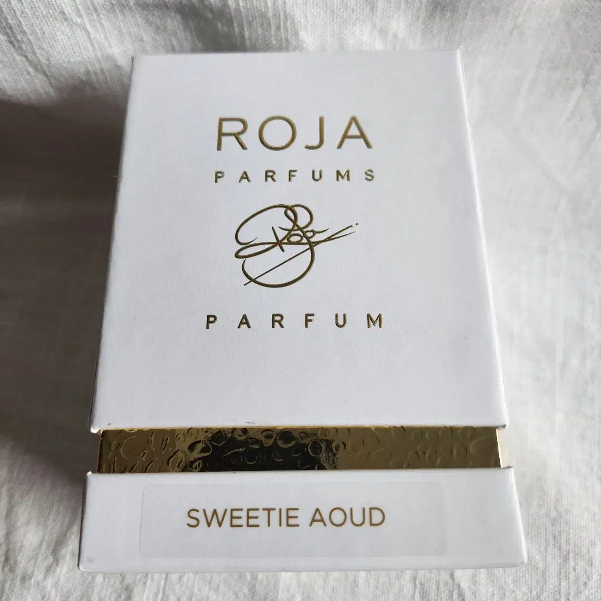 로자 스위티 아우드 퍼퓸 Roja Sweetie Aoud parfum