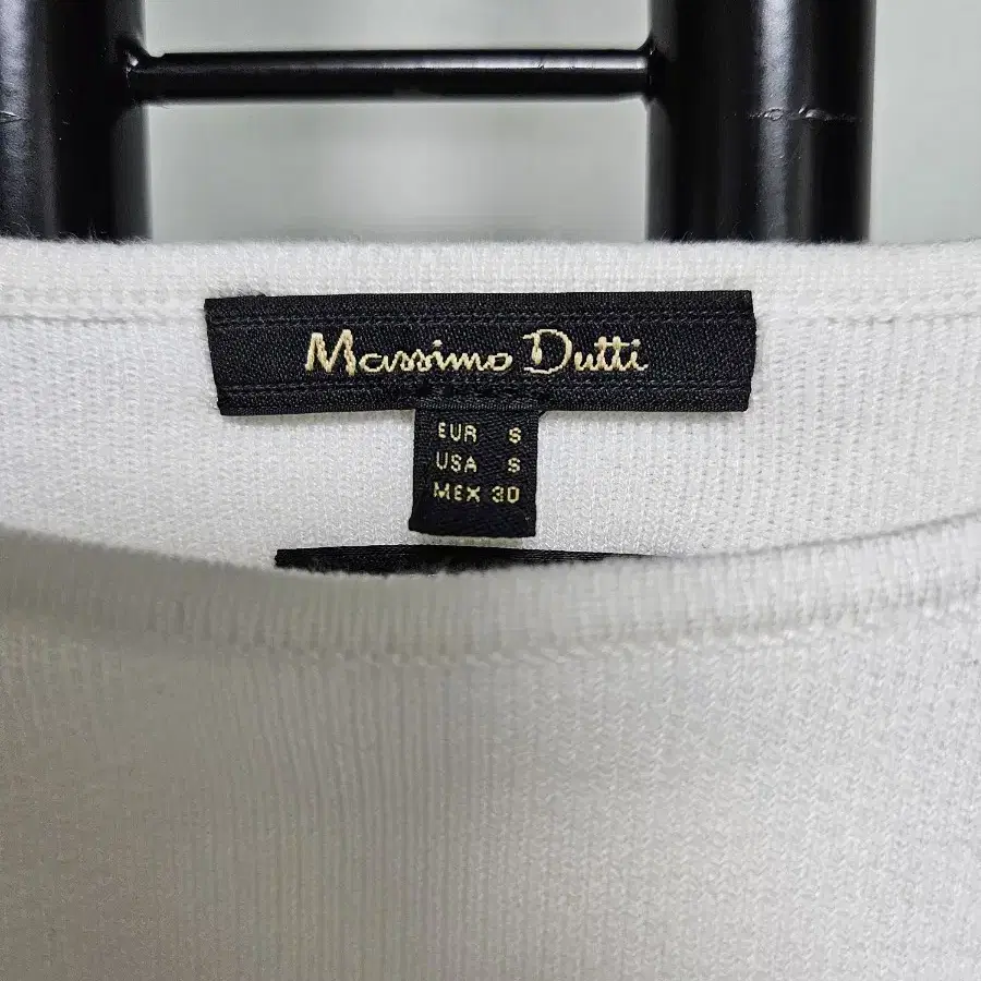 S 마시모두띠 Massimo Dutti 벌룬소매 라운드 니트