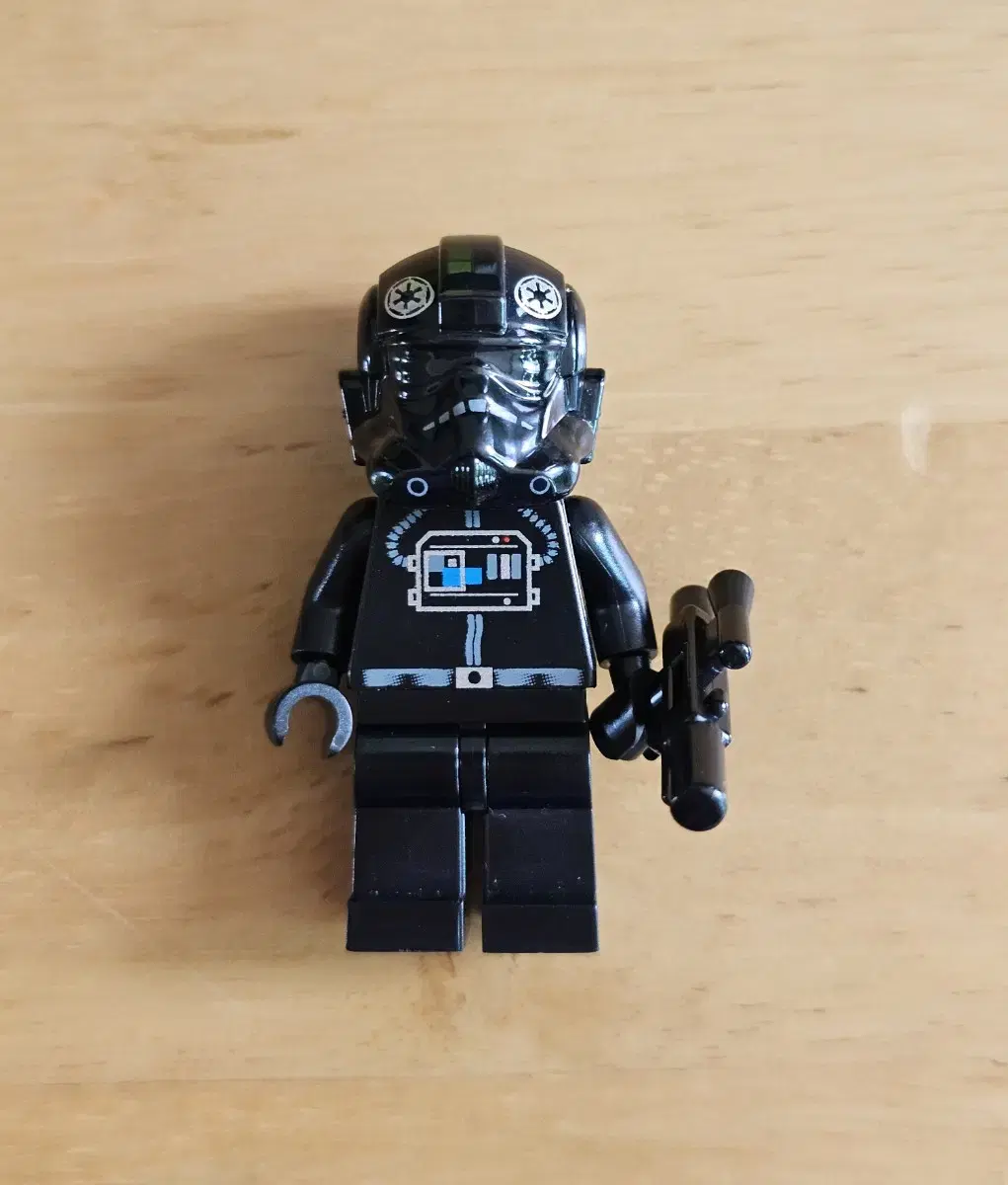 LEGO Star Wars Rare TIE Pilot Miffy