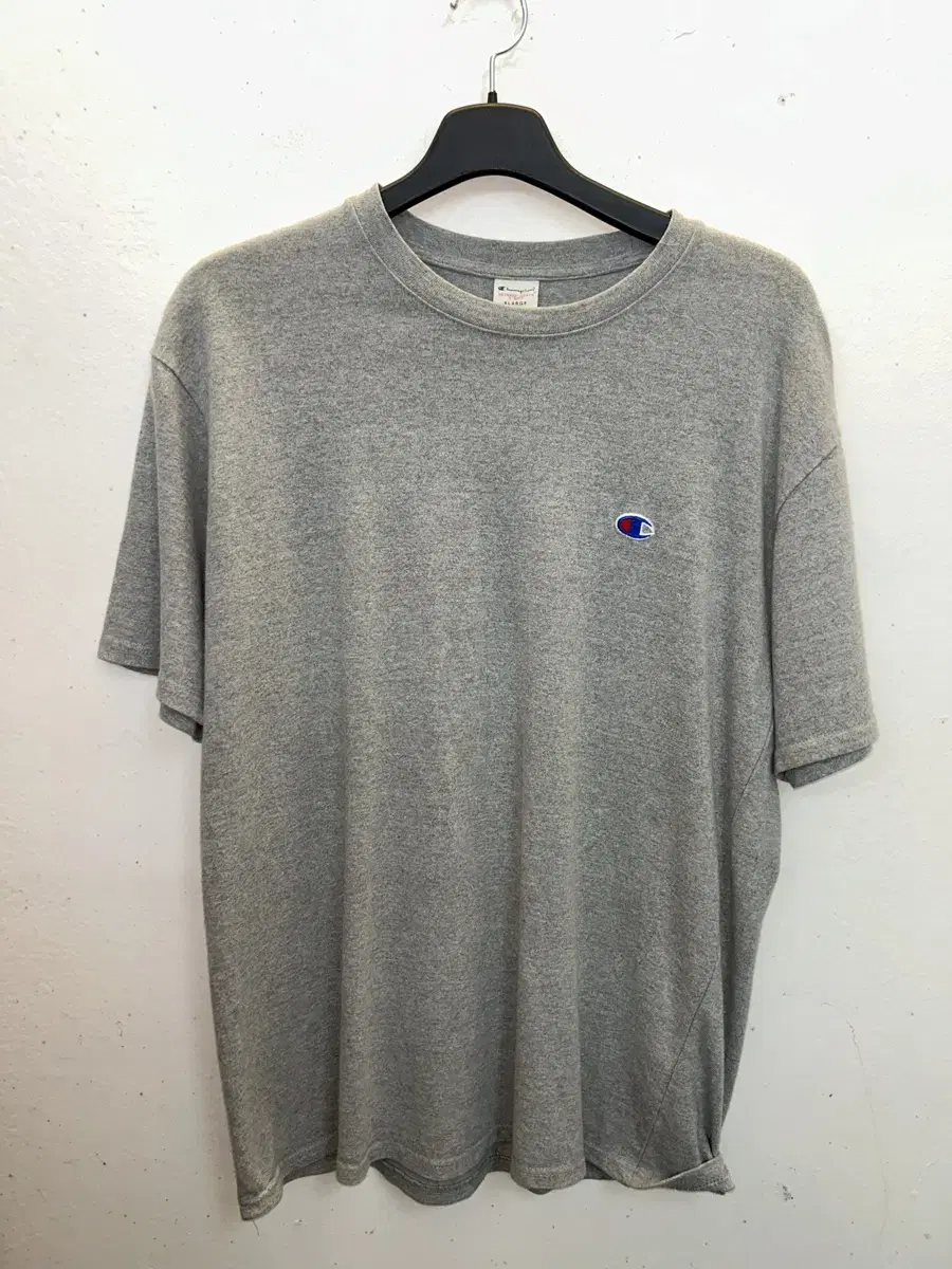 (Vintage) Champion Logo Basic Tee