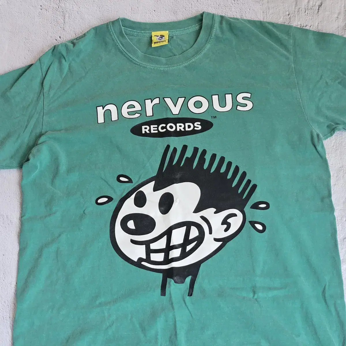 너버스 레코드 Nervous Records 반팔 티셔츠 그린