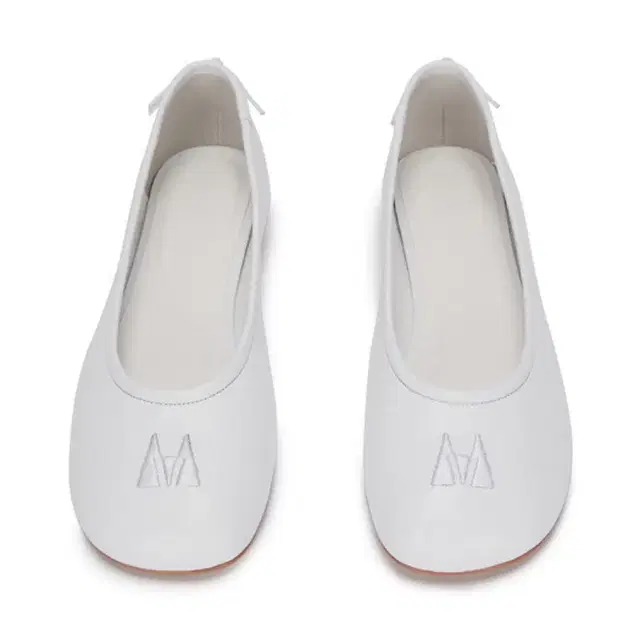 마뗑킴 MATIN BALLERINA FLAT SHOES IN WHITE