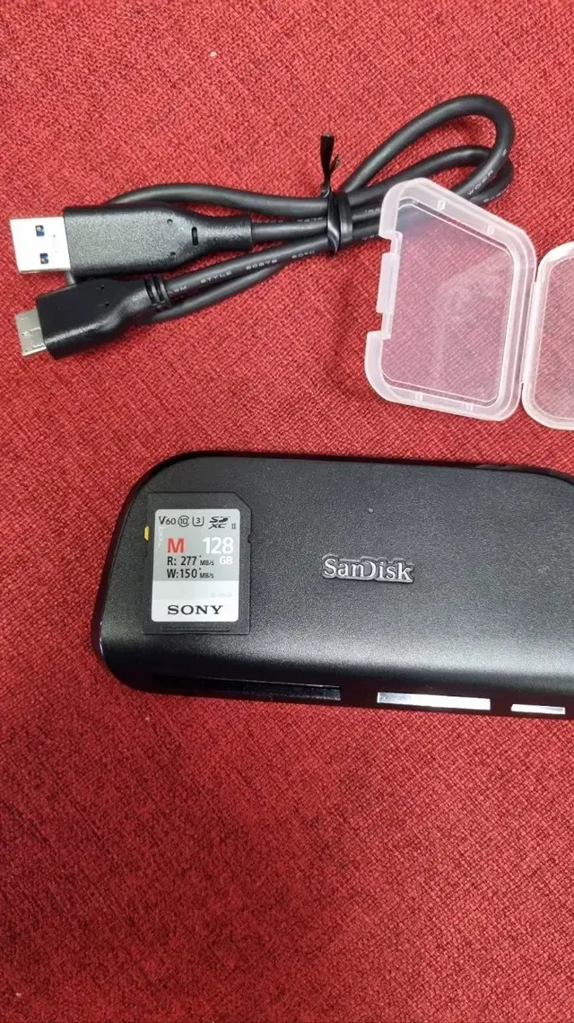 소니 sd128gb+샌디스크 리더기 판매합니다