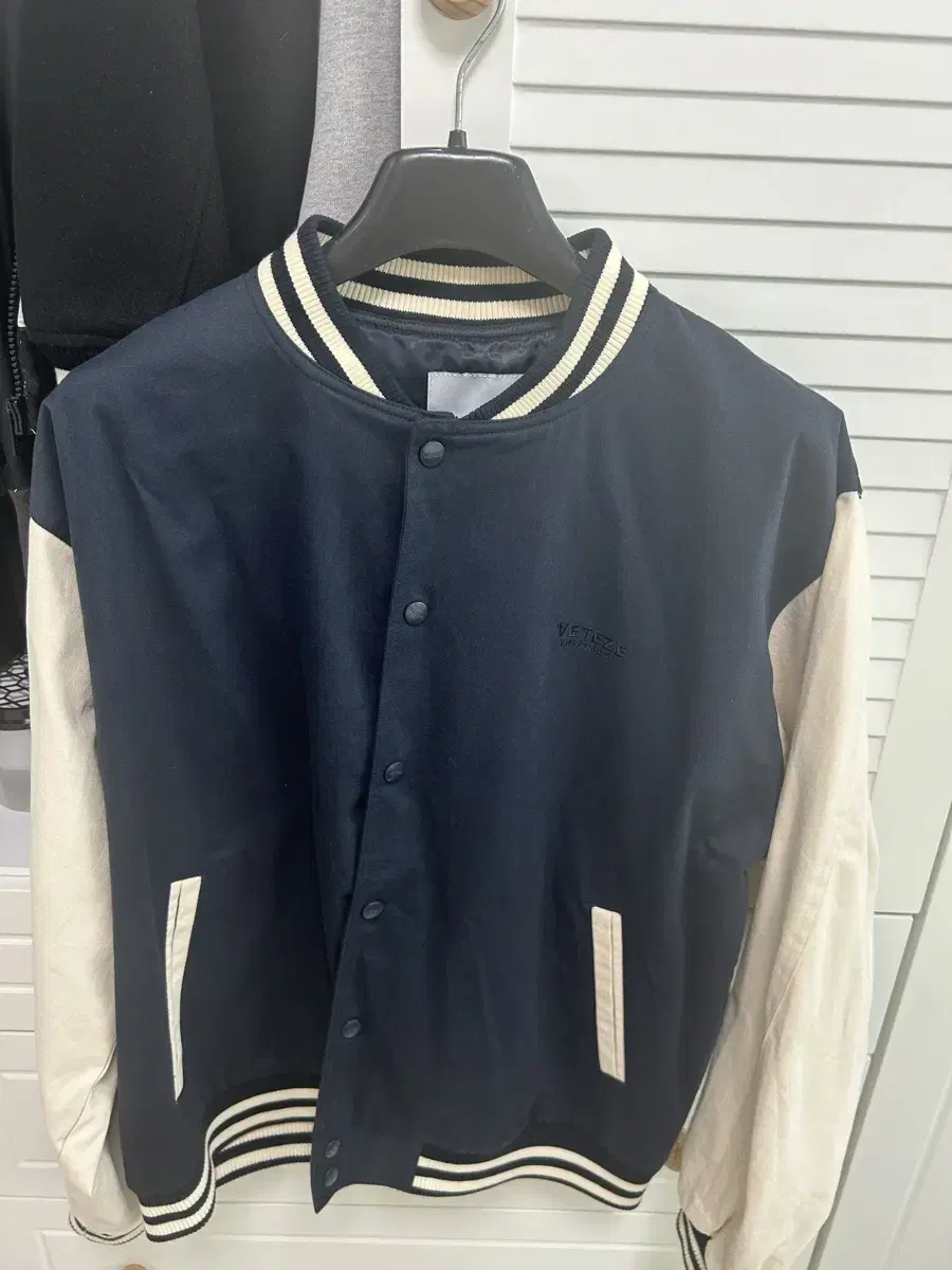 Vintage Style Baseball Jacket L