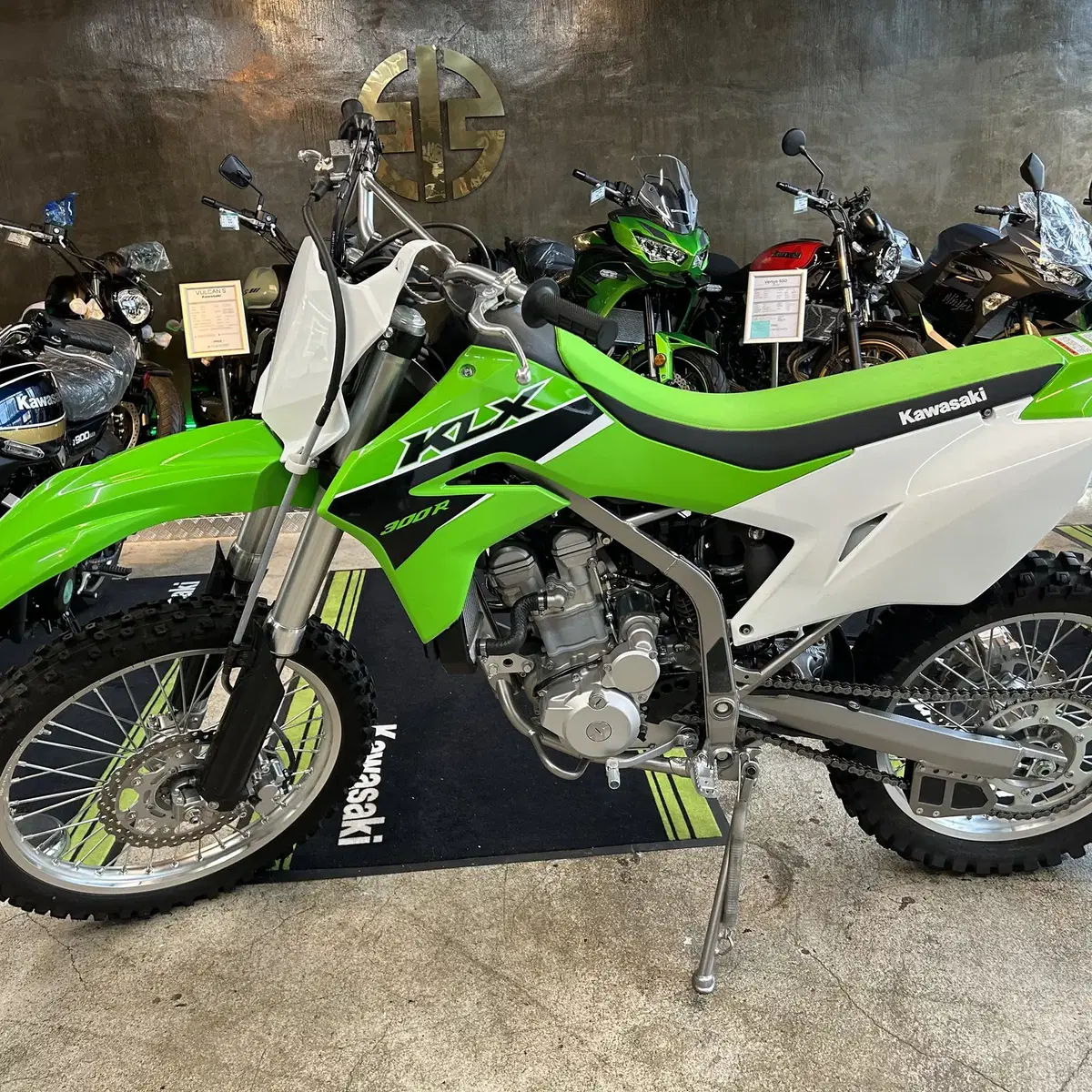 23년식 가와사키 KLX300 신차 판매