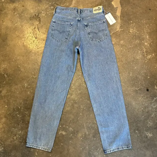 Levis silver tab loose