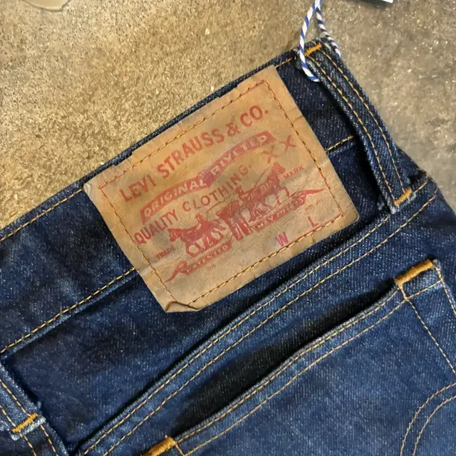 90s Levis 517 boots cut