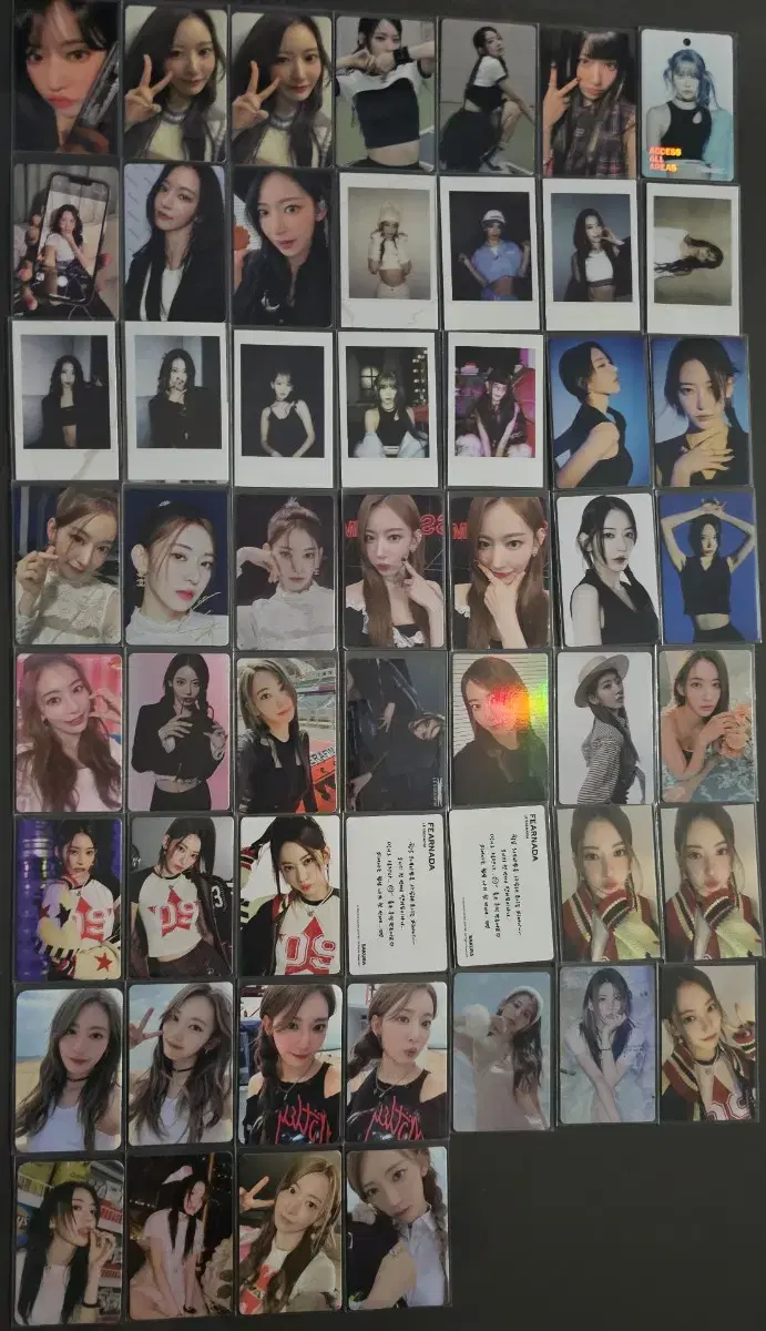 Le sserafim sakura photocards (bulk/individual)