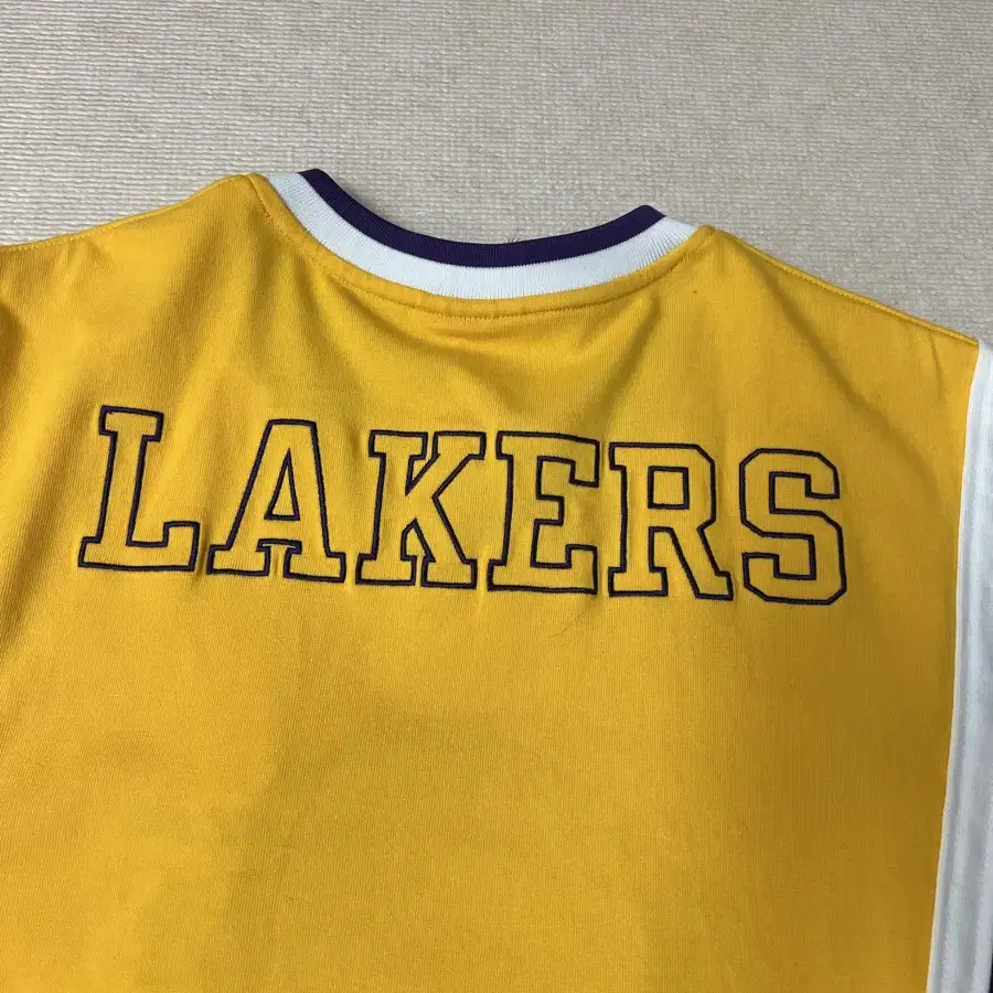 NBA 미첼앤네스 어센틱 LA Lakers 코비 슈팅셔츠 XL