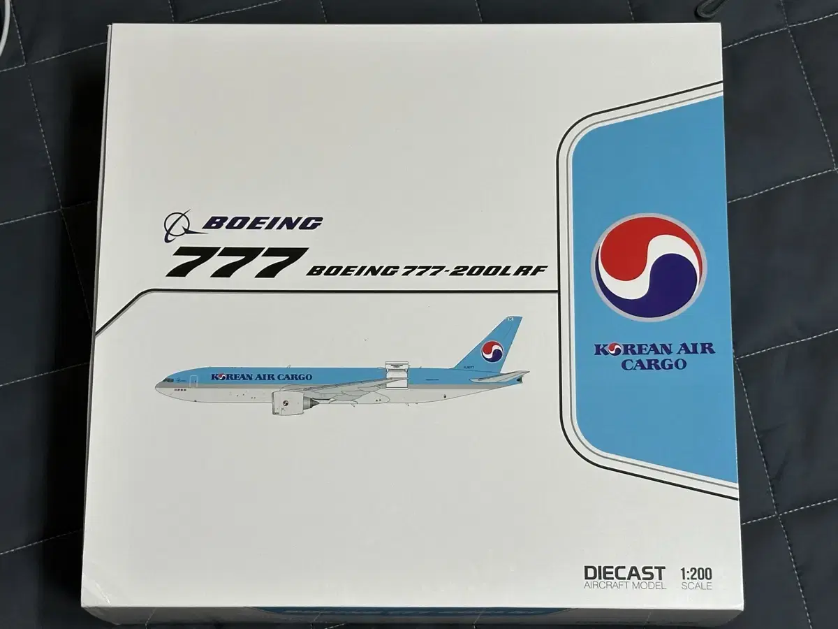 1/200 JC B777F 대한항공 HL8077 화물기 다이캐스트