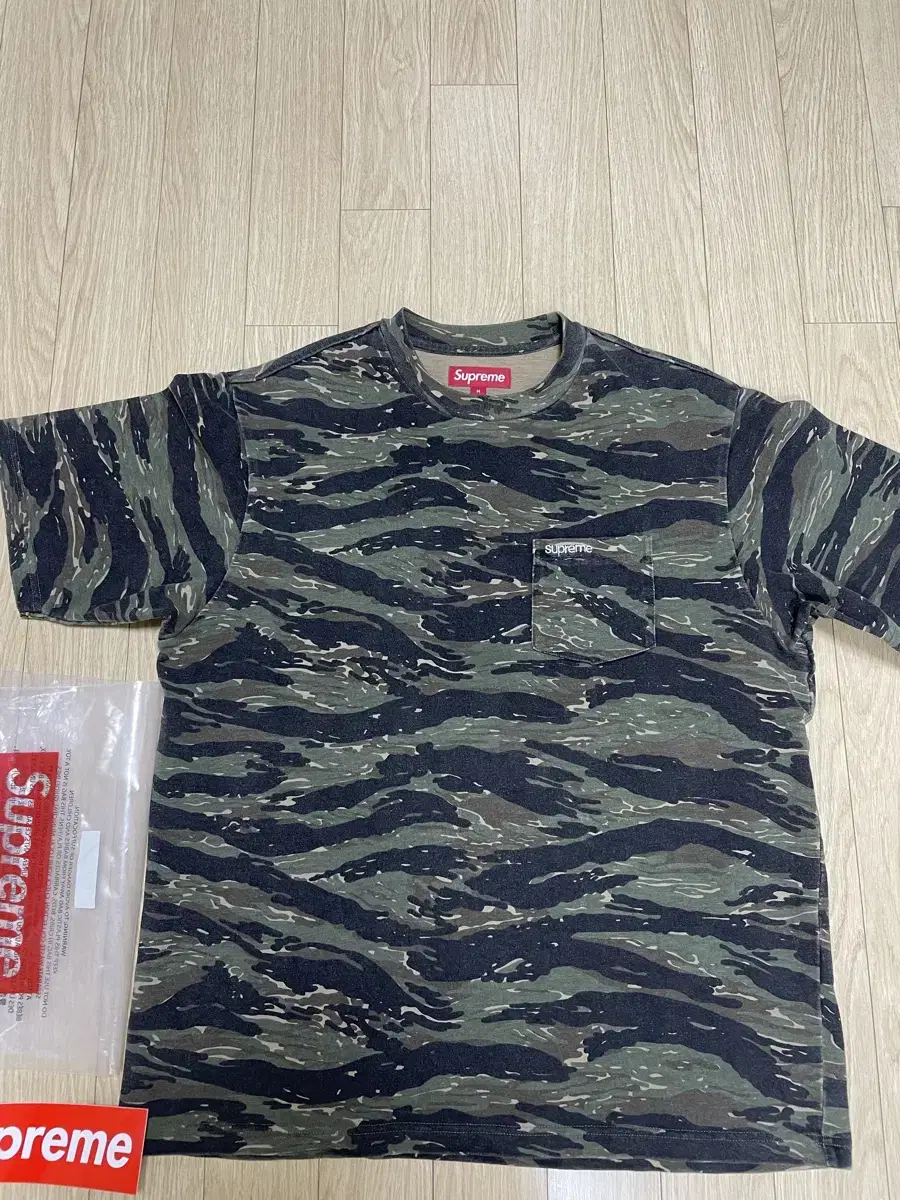 Supreme 24SS Pocket Tee Tiger Camo M