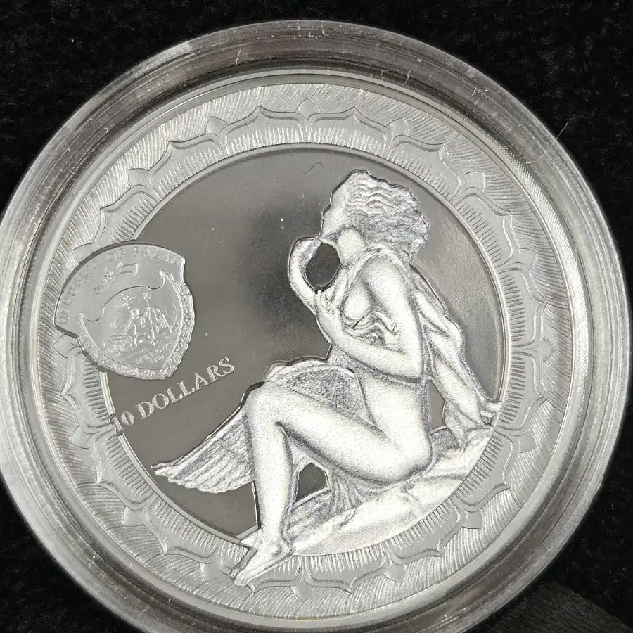 2019년 영원한 조각상 LDEA AND SWAN 2oz