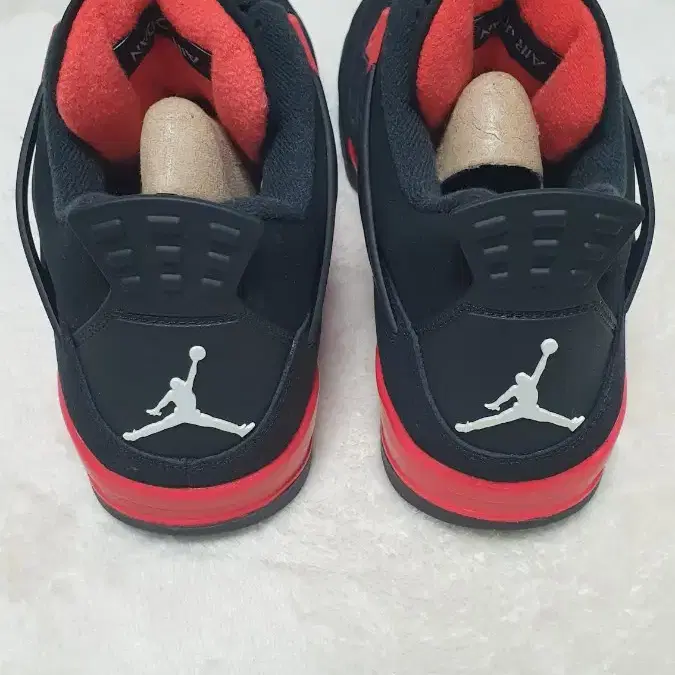 조던4 Jordan 4 Retro Red Thunder