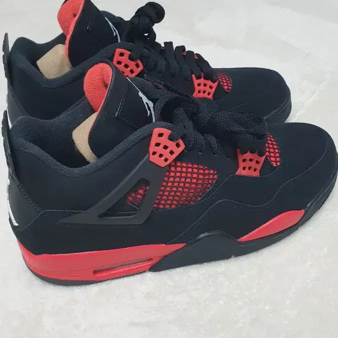 조던4 Jordan 4 Retro Red Thunder