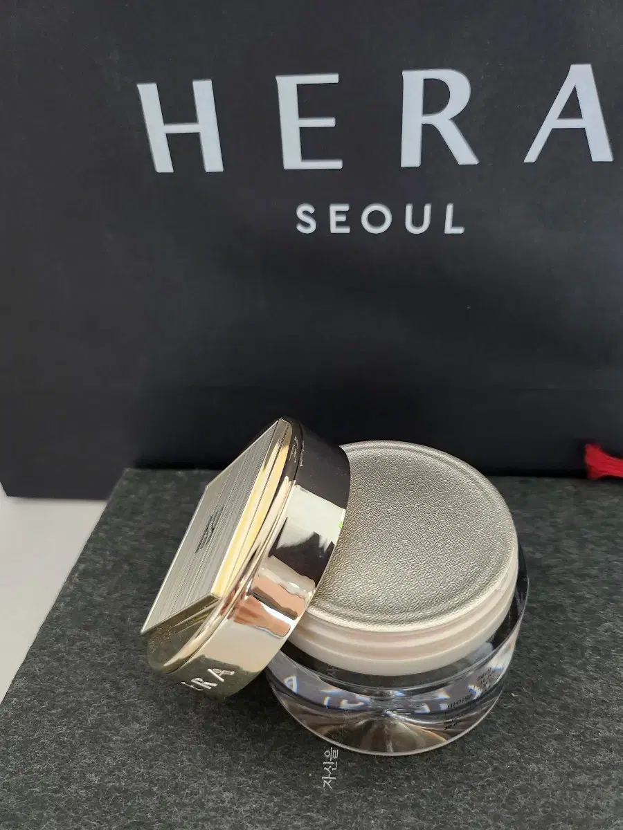 헤라 시그니아 크림 30ml