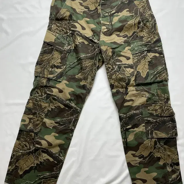 Supreme camo 슈프림 카모 남성 바지_사진 추가업로드 예정