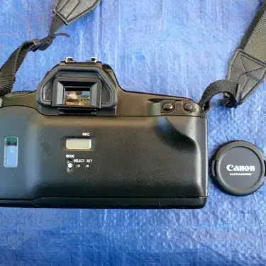 CANON EOS 1000S 케논필림카메라