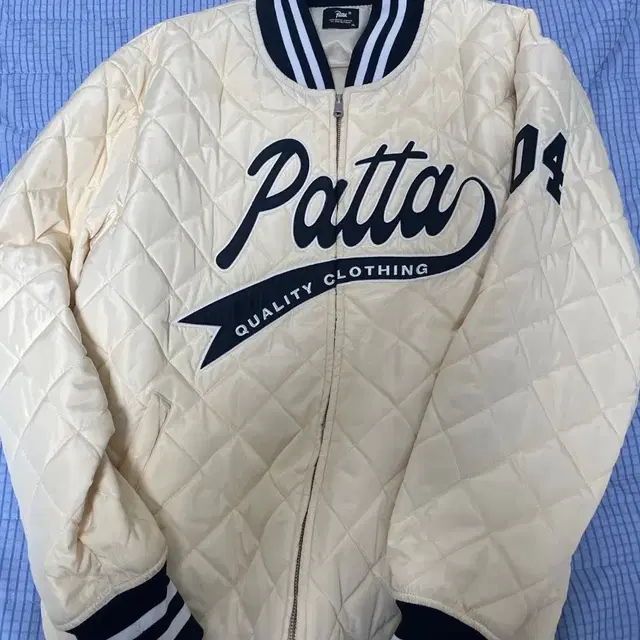 파타(patta) 퀄팅 자켓