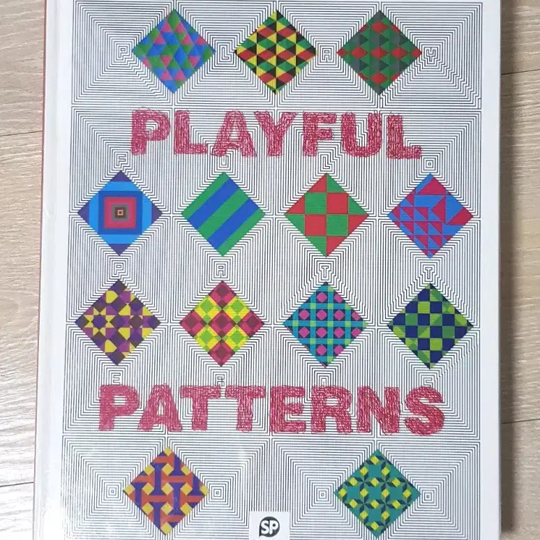 패턴디자인 해외 원서 - Playful Patterns