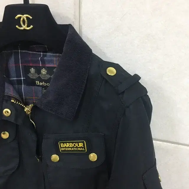 바버 barbour  정품 블랙 레이디 인터내셔날 벨트자켓 66