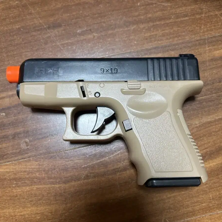 G26 비비탄총 권총