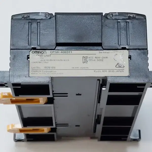 OMRON CP1W-40EDT1 IN/OUT Unit PLC 오므론